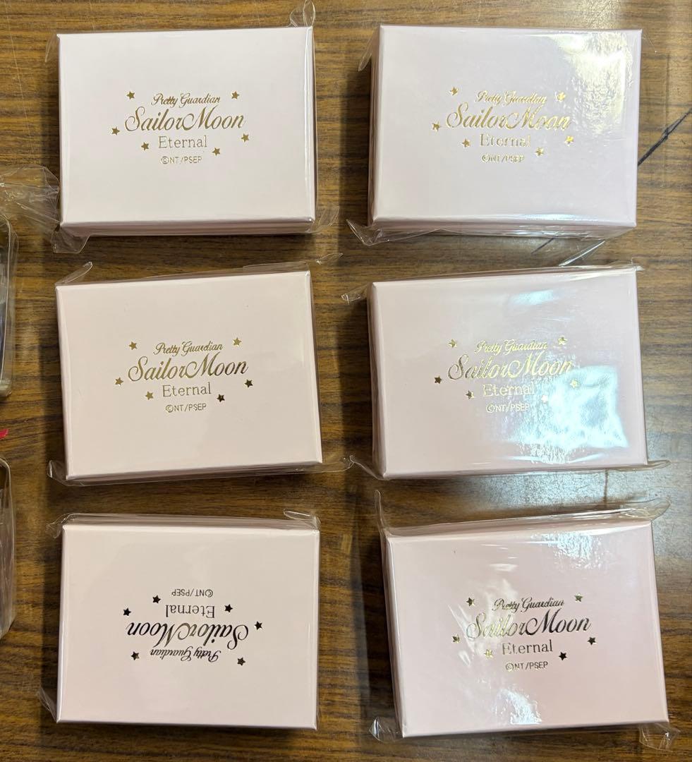 601し　セーラームーン　ハートクリスタル　ブレスレット　エターナル　全6種類