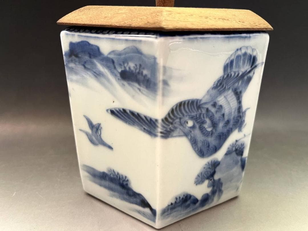 火入□染付六角火入れ 鷹 山水鳥紋 松 幾何学模様（江戸