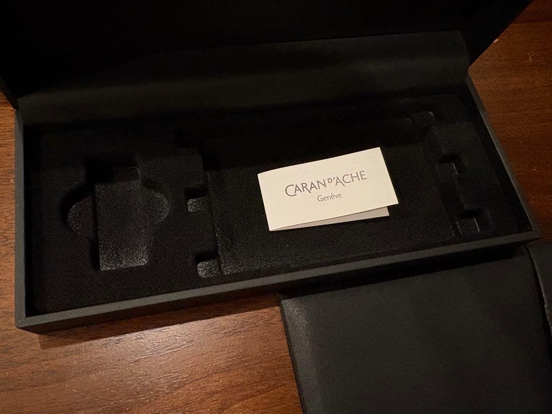 CARAN D'ACHE ボールペン エクリドール ダミエ