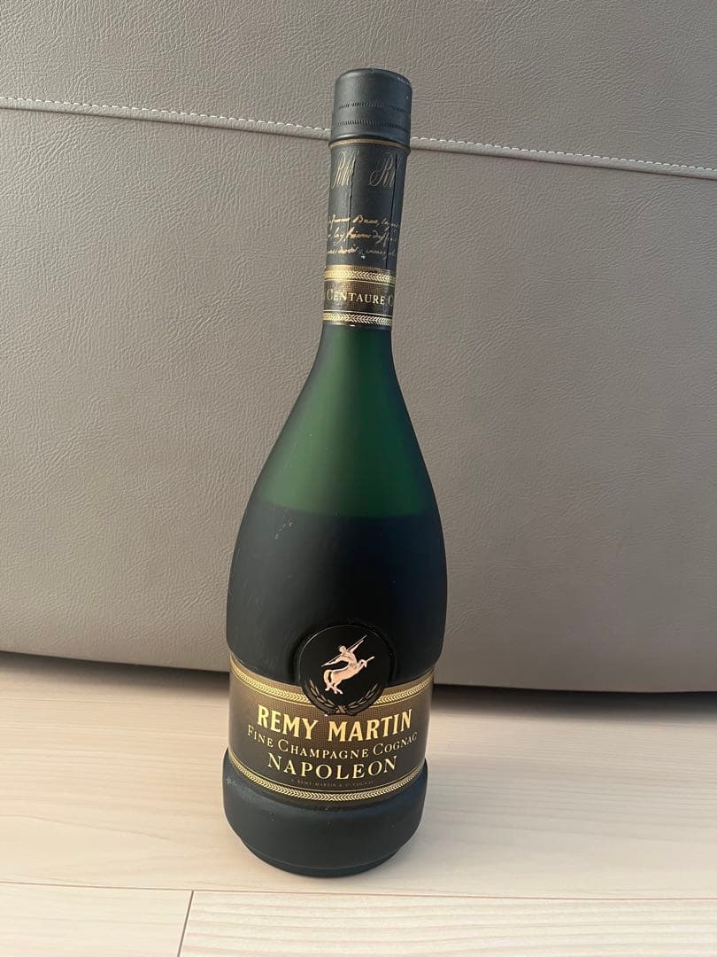 REMY MARTIN NAPOLEON ブランデー 700ml 古酒 REMY MARTIN NAPOLEON