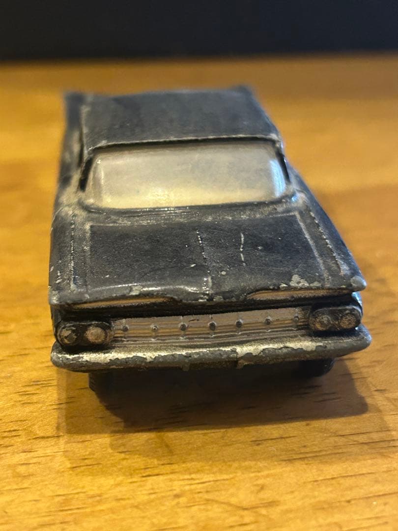 シボレー・インパラ コーギー ミニカー 黒