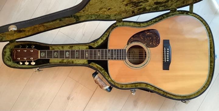 ジャンク品ビンテージアコースティックギター ThreeS スリーエス