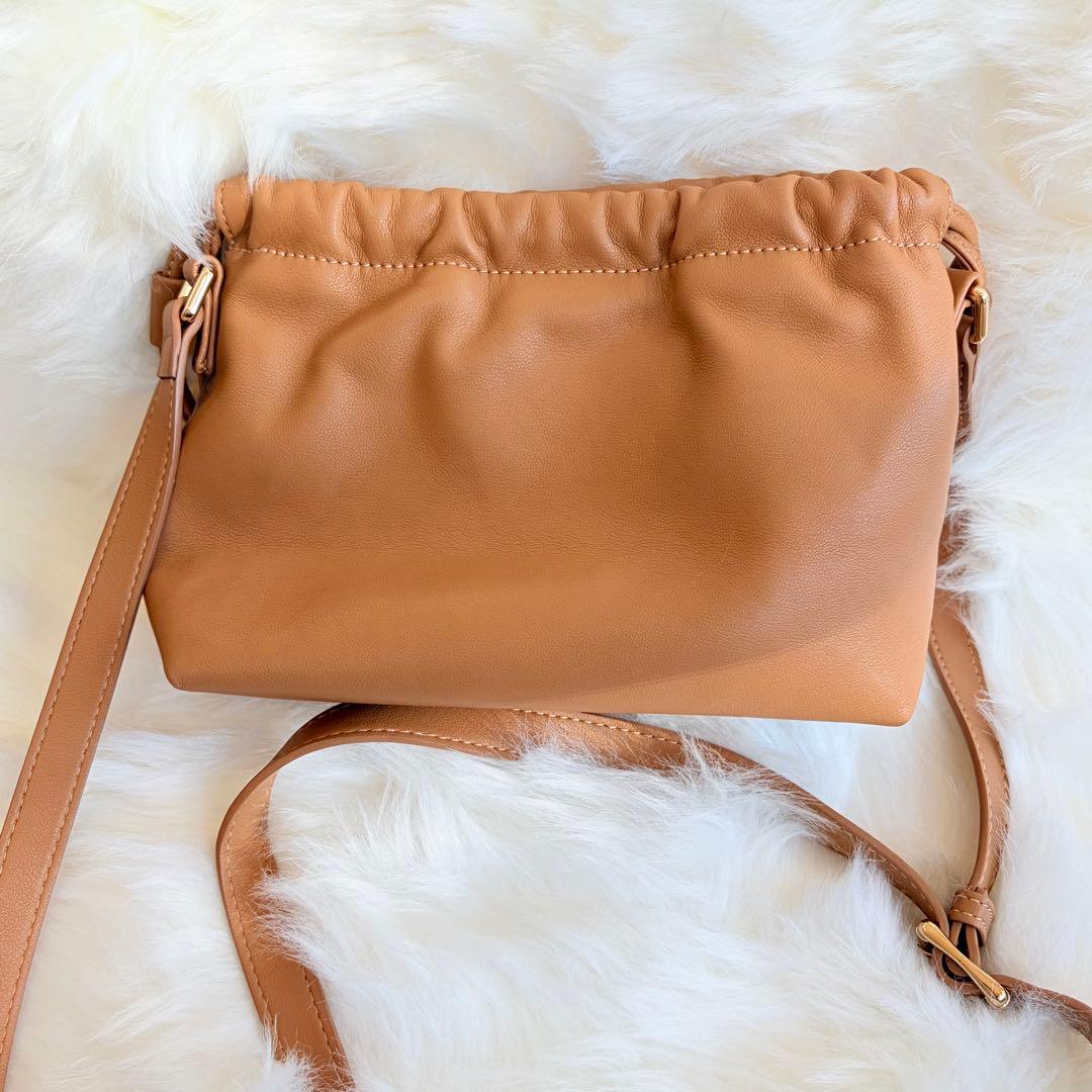 A.P.C アーペーセー SAC NINON MINI ショルダーバッグ 巾着