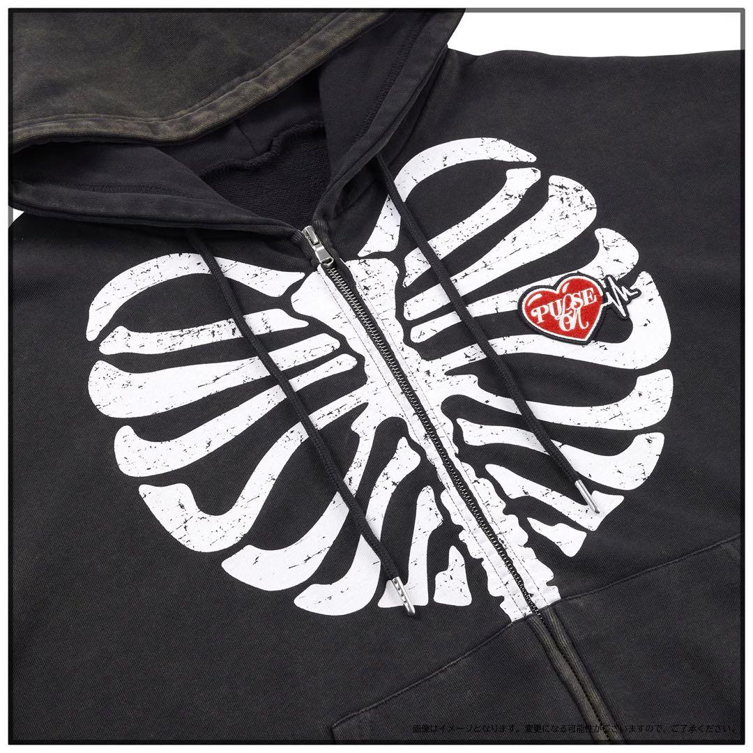 treasure pulse onジップアップフーディー（BLACK）パーカー - メルカリ