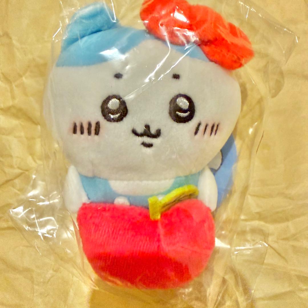 ちいかわ サンリオ デスクトップから見守るひっかけぬいぐるみ 5種類セット