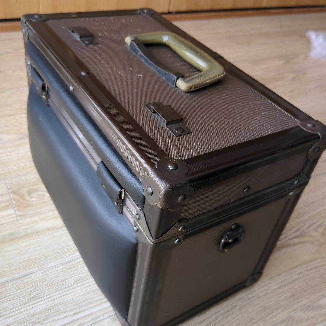 ニコンデジタル一眼レフD-70 オートフォーカス ストロボ・充電器