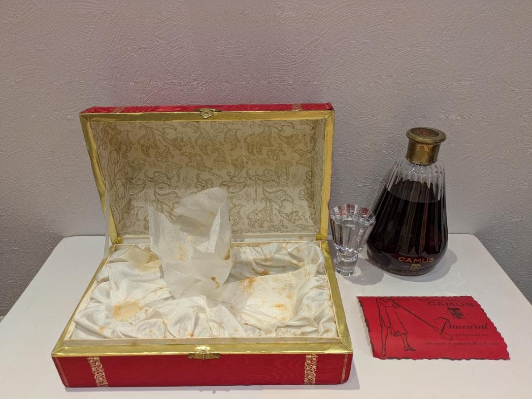 神奈川県限定発送】コニャック CAMUS バカラ カラフェ 700ml カミュ