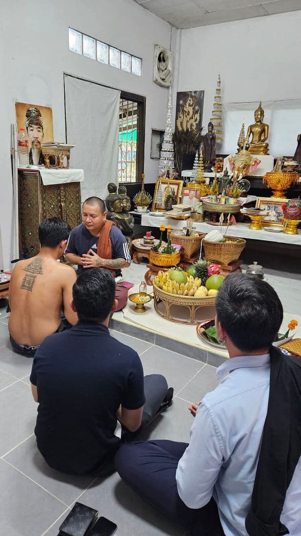 ンガン　\"セッティロギヤ\" タイお守り　プラクルアン 恋愛　幸運　金運