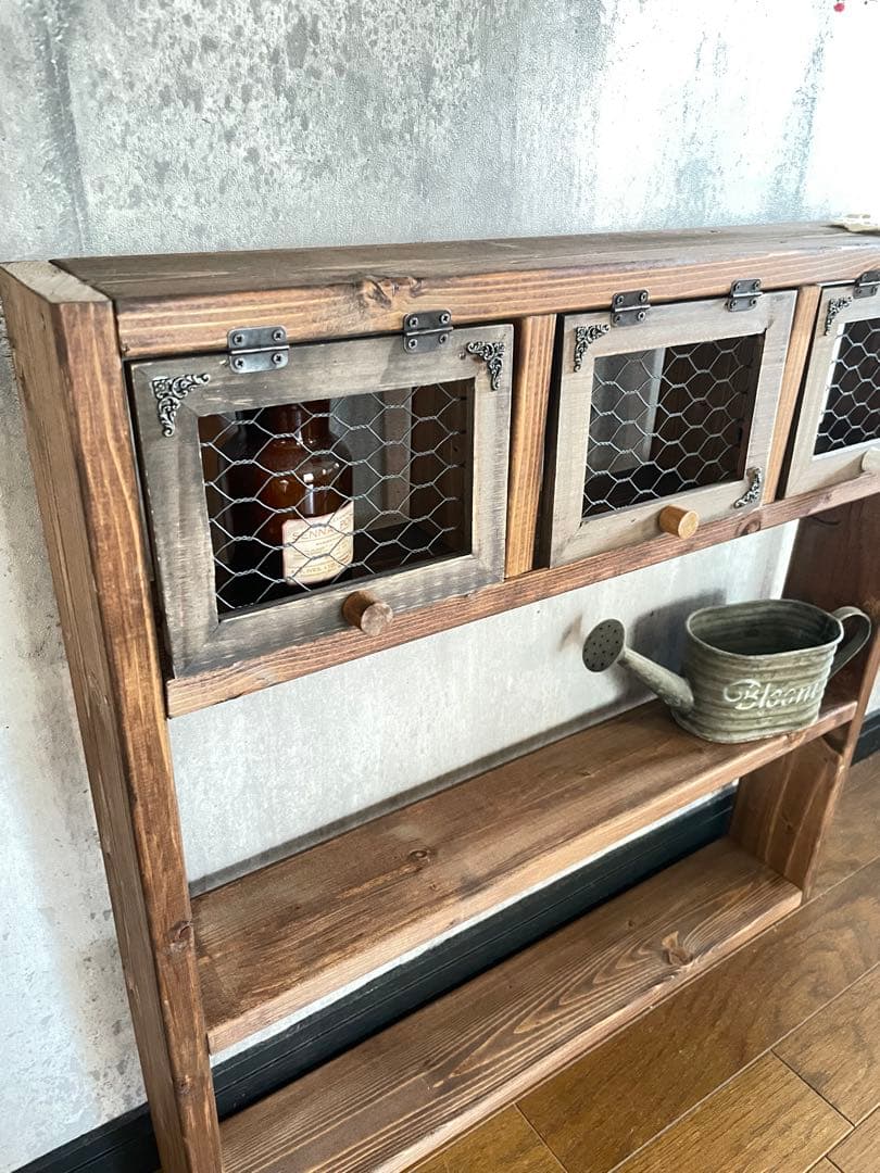 木製ラスタックシェルフ アンティーク調 収納棚 扉付き