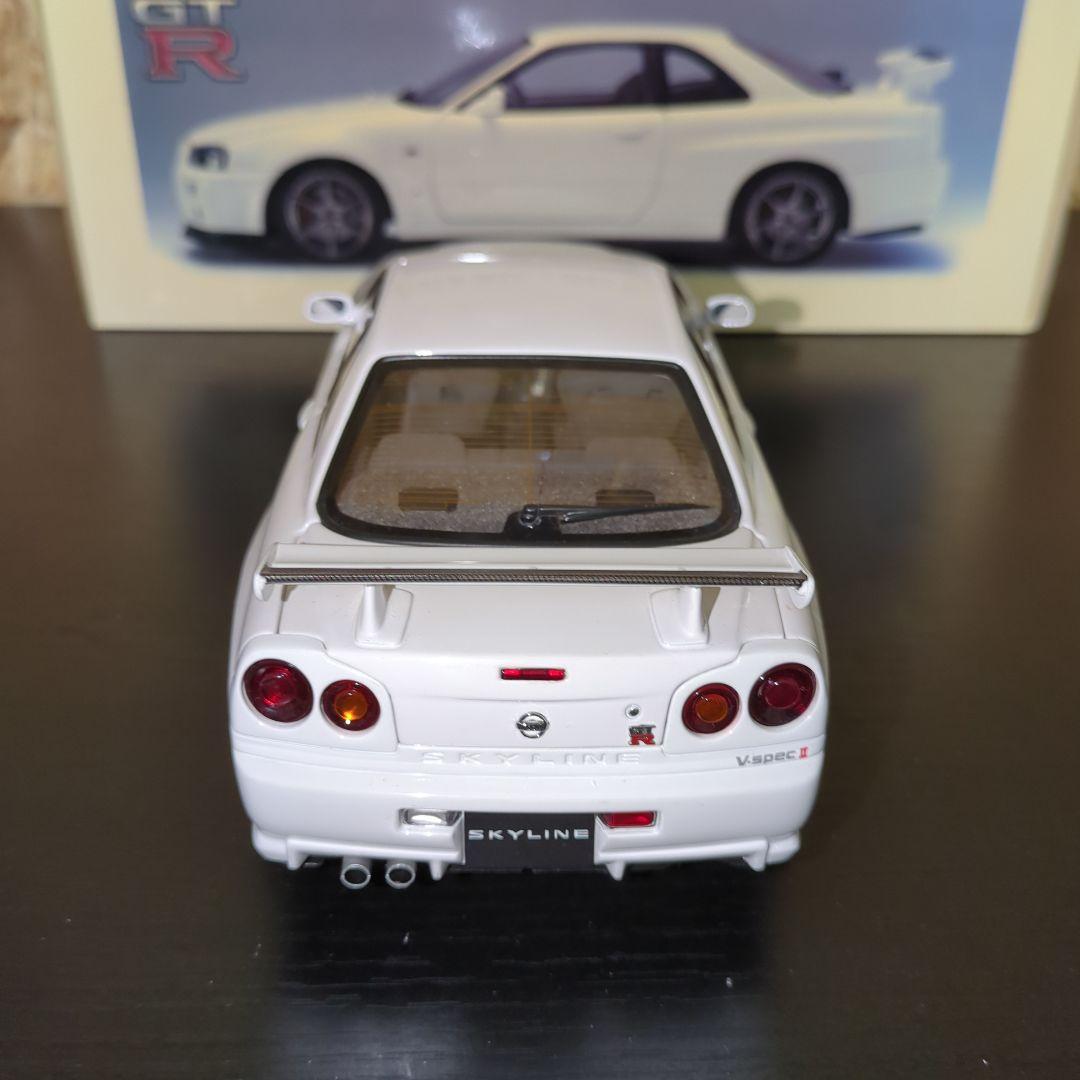 オートアート1/18 スカイライン GT-R R34 VスペックII
