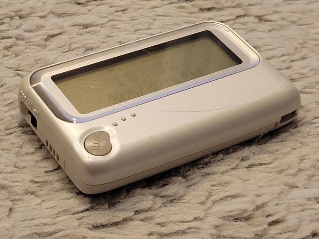 NTTdocomo ポケットベル ドコモのポケベル スクーパーD17