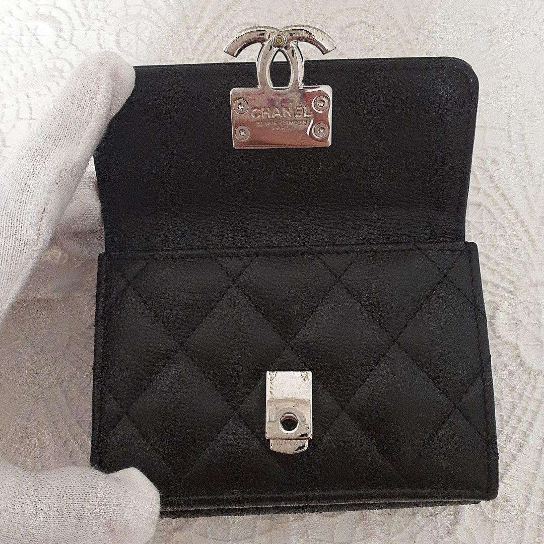 シャネル Chanel 三つ折り財布 銀座店限定