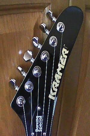 KRAMERエレキギター