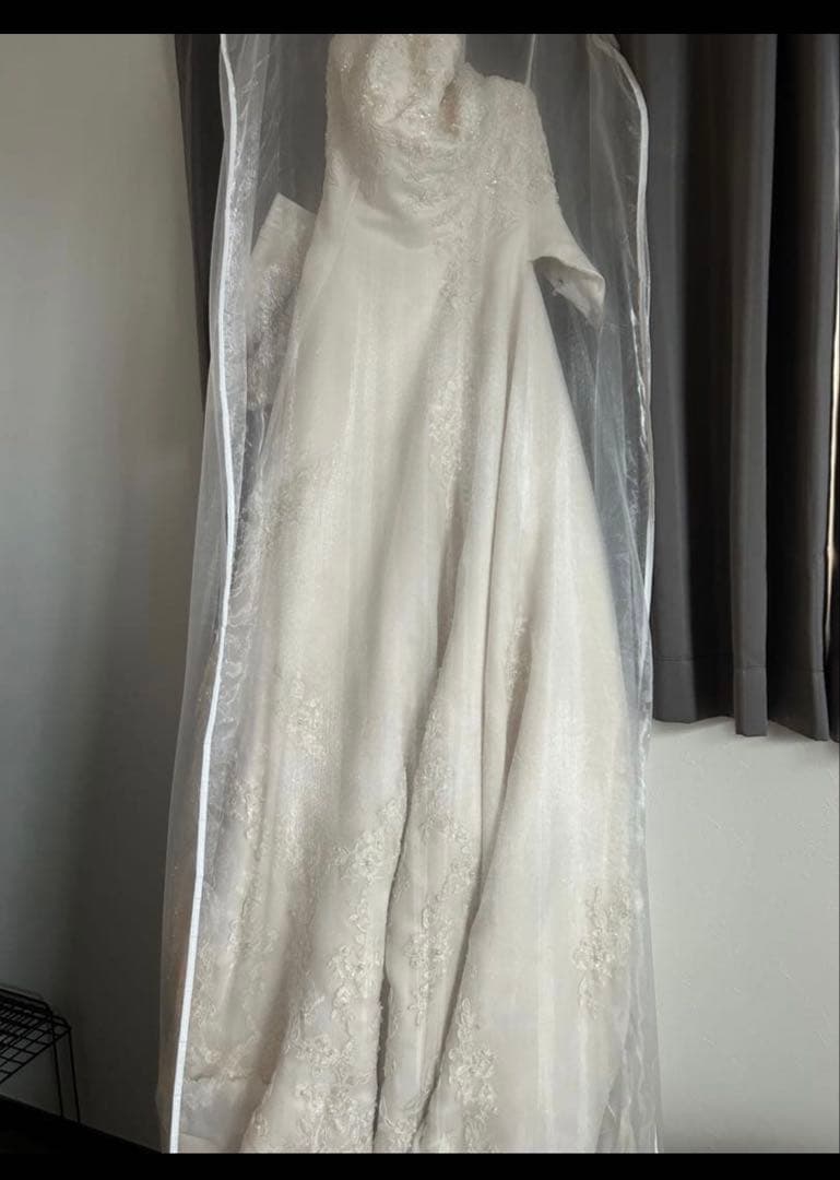 【メルカリ市限定半額出品】ウェディングドレス Aライン ロングトレーン