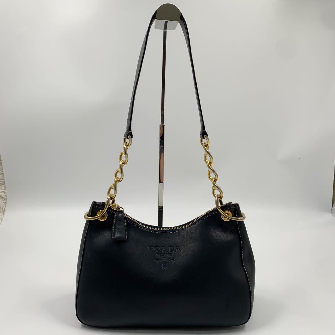 【✨美品✨】プラダ ワンショルダーバッグ ゴールドチェーン レザー ブラック