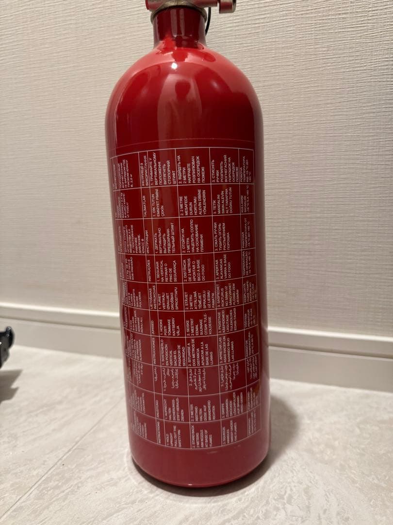ポルシェ GT4RS FEV 消火器 2.0 Kg ドライパウダー