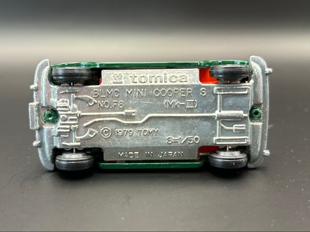 tomica MINI COOPER ミニクーパー　トラフィック　日本製