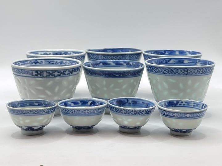 中国清朝の染付透かし茶碗