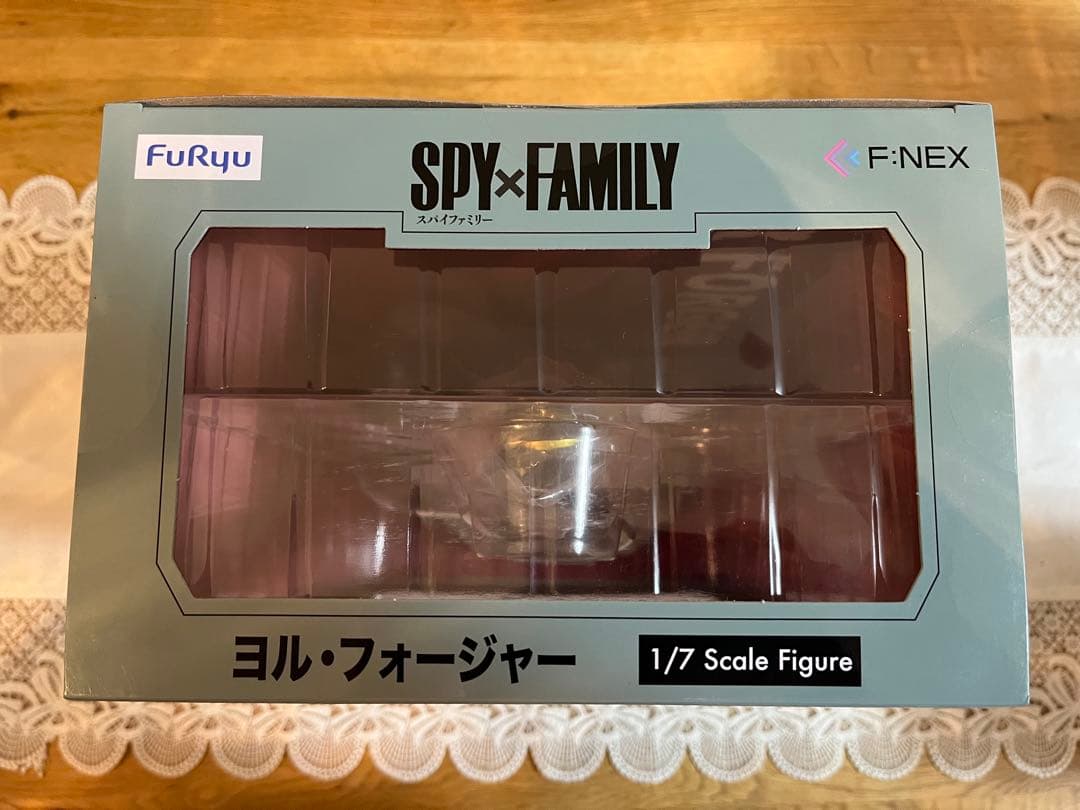 F:NEX SPY×FAMILY フィギュア　アーニャ　ヨル　ロイド　フィギュア