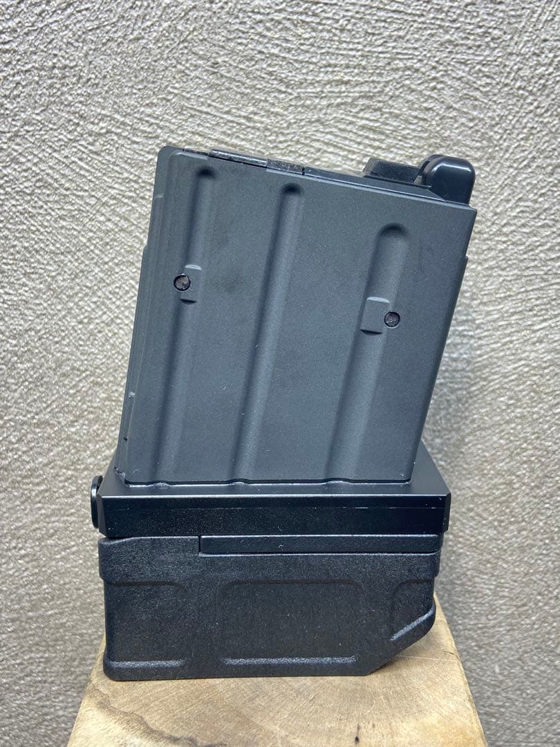 R6-04 東京マルイ GBB M4 マガジンアダプター 外部ソース仕様