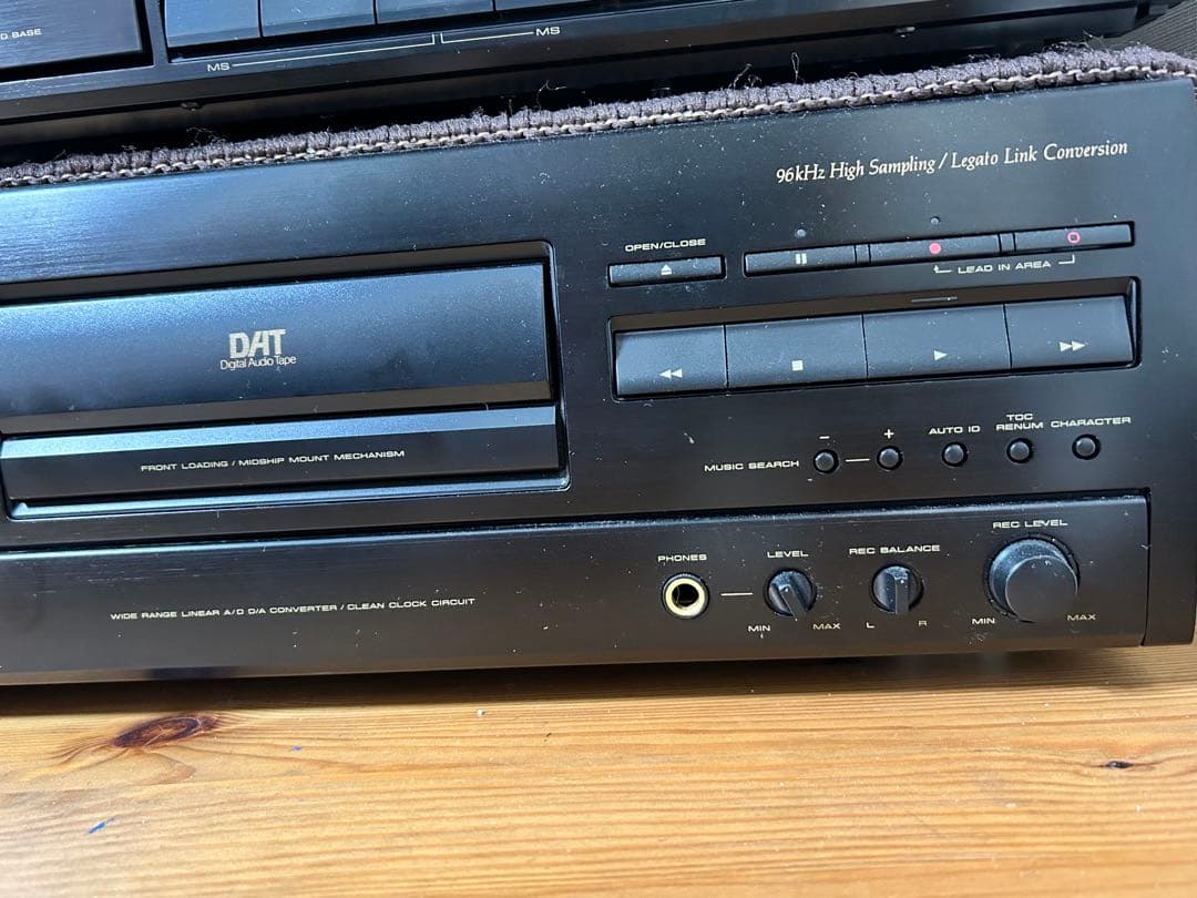 Pioneer D-05 デジタルオーディオテープ DATデッキ
