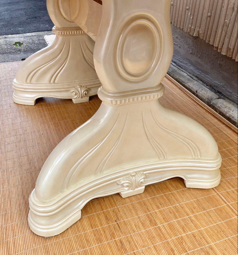 アンティーク調テーブル