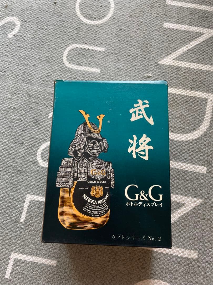 ニッカ ウイスキー G&G ボトルディスプレイ 飾り 兜 甲冑 鎧 戦国武将