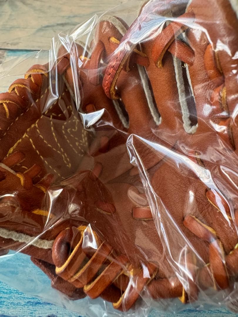 田中将大 日米通算200勝達成記念ミニチュアグラブ CLUB GIANTS - メルカリ