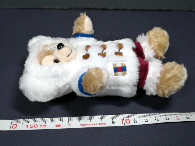 新品 ダッフィー シェリーメイ ぬいぐるみバッジ ウィンターホリデー 2019冬