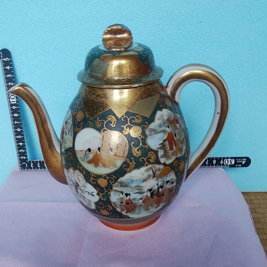 九谷焼水指 蓋付き・注ぎ口付 九谷焼水指 蓋付き・注ぎ口付