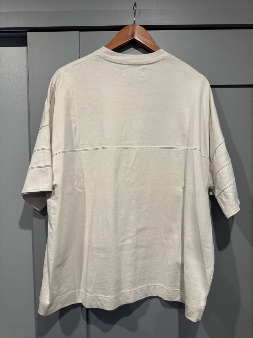 marka / FOOTBALL TEE WIDE & CARGO SHORTS