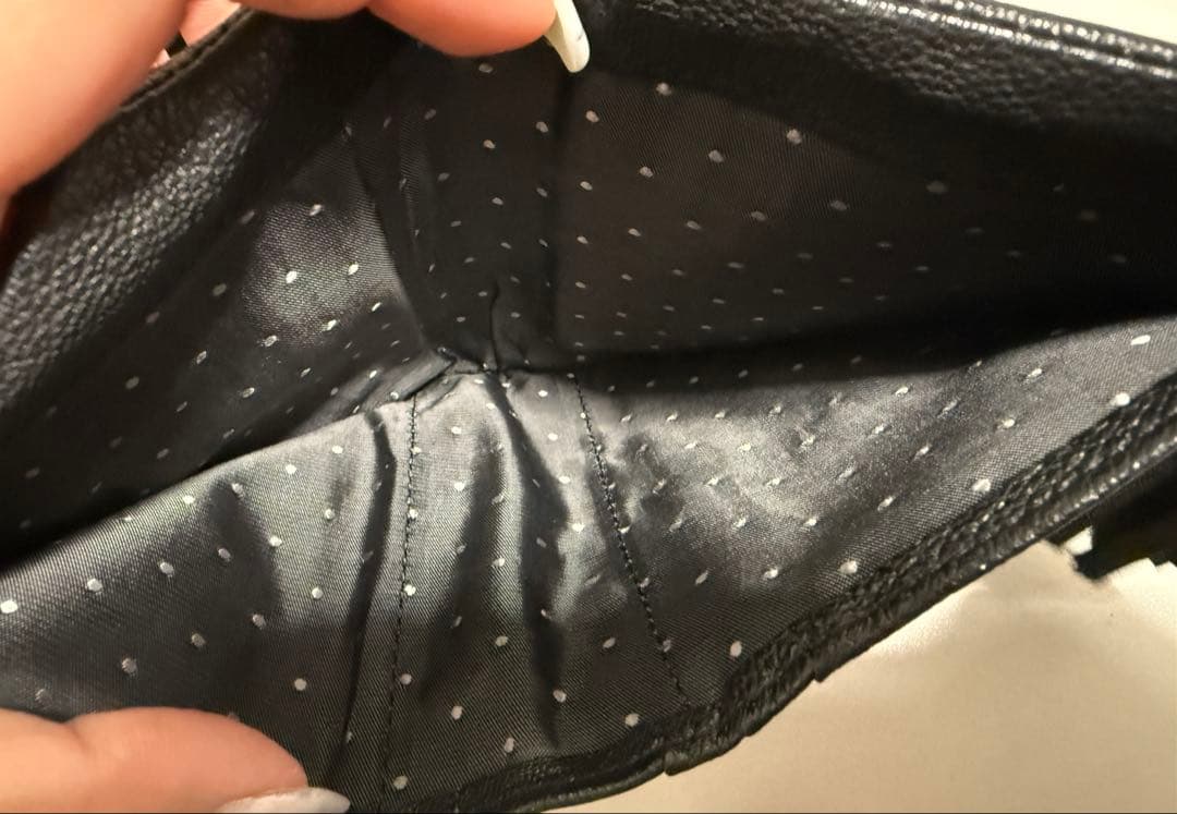 ペルケ perche マルチスタッズがま口二つ折りウォレット