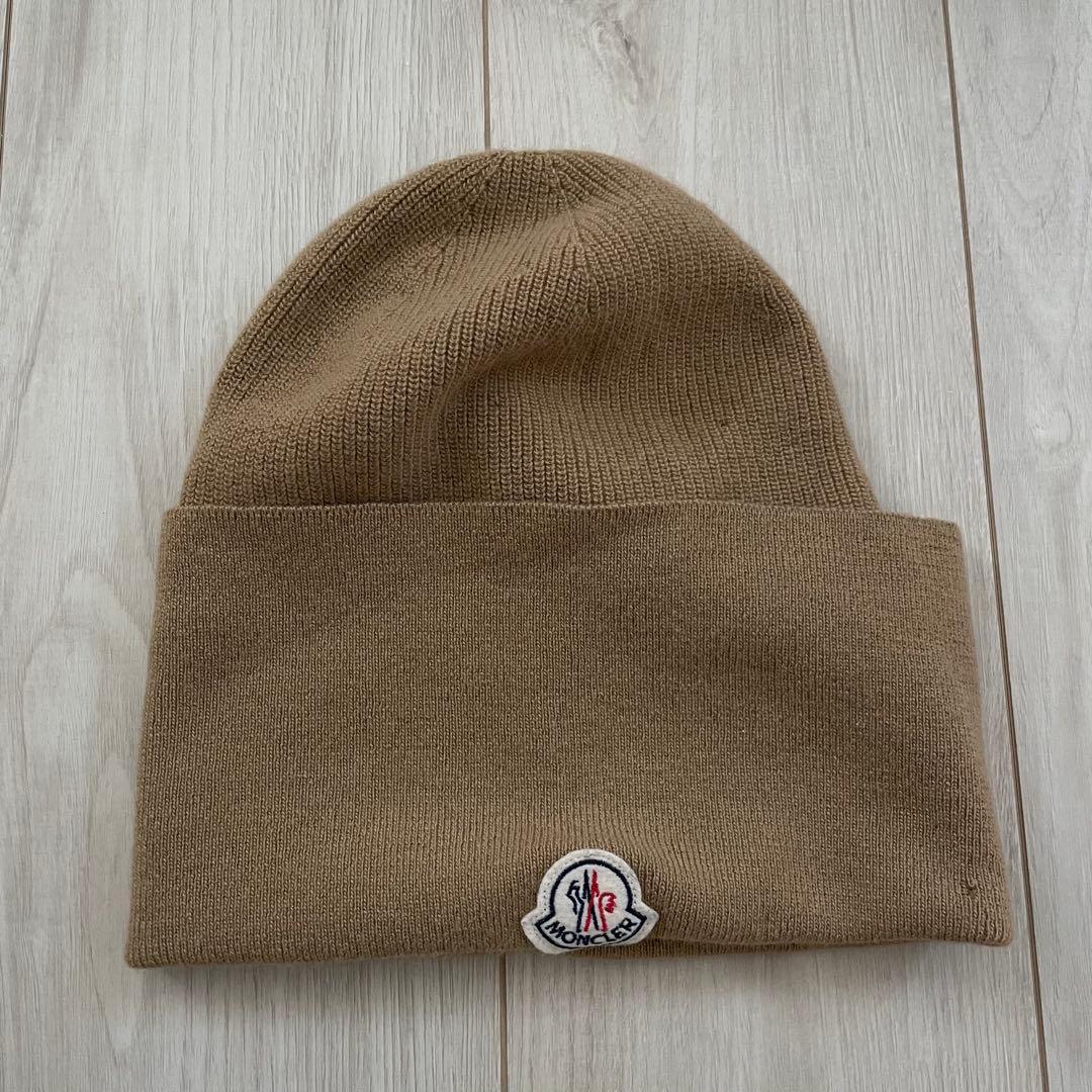 MONCLE モンクレール ベージュ ニット帽 ニットキャップ - メルカリ