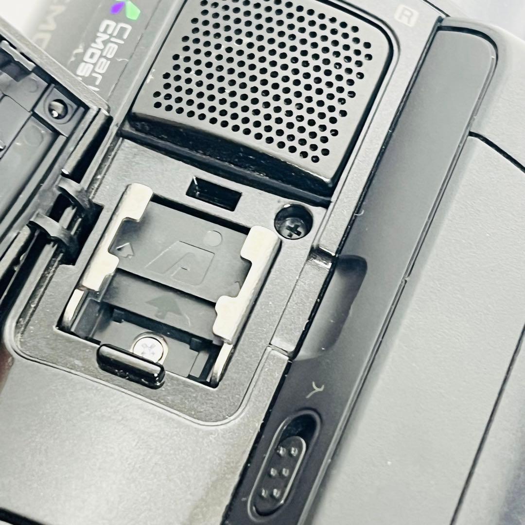 SONY ハンディビデオカメラ　HDR-SR8