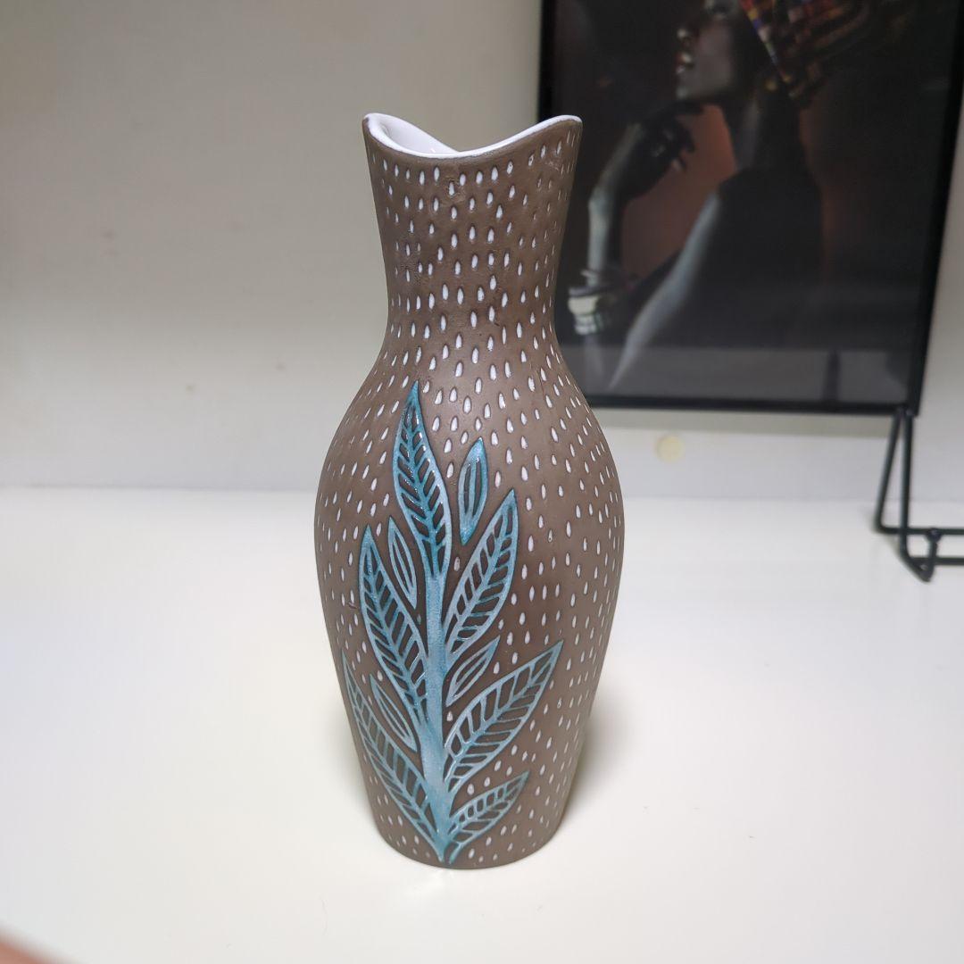 ウプサラエグビー（マリシムリソン）花瓶