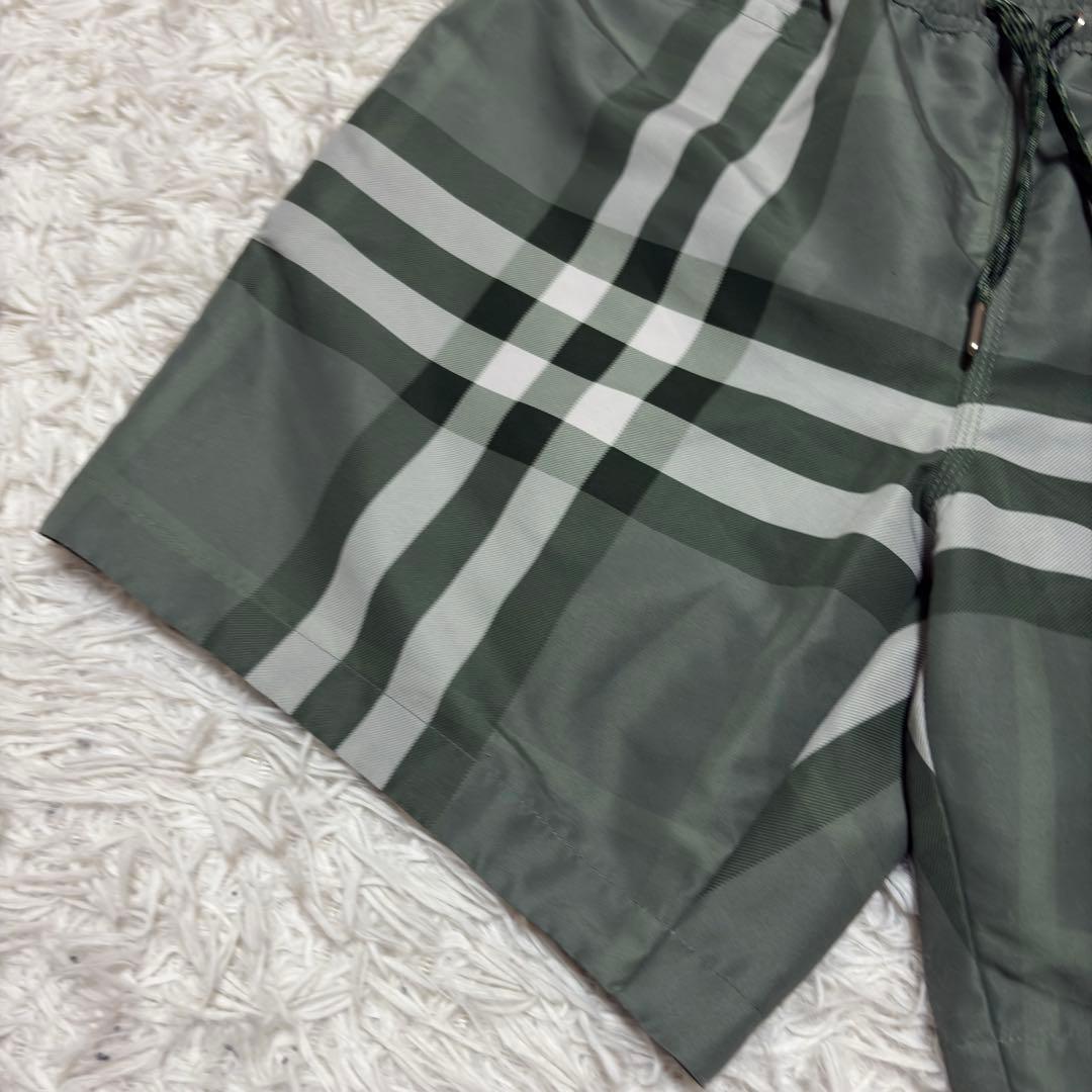 美品 BURBERRY メガチェック柄スイムショーツ 総柄水着 グリーン M