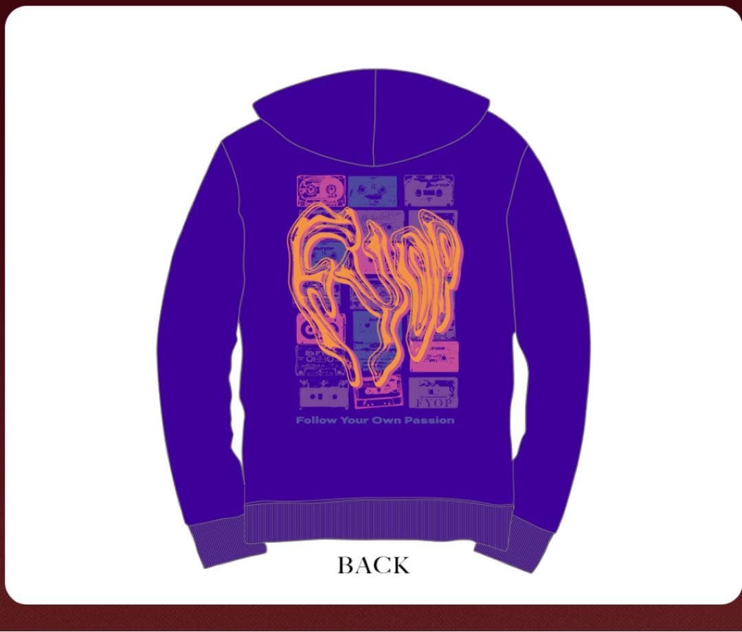 紫色 フード付きパーカー　新品　未使用　M