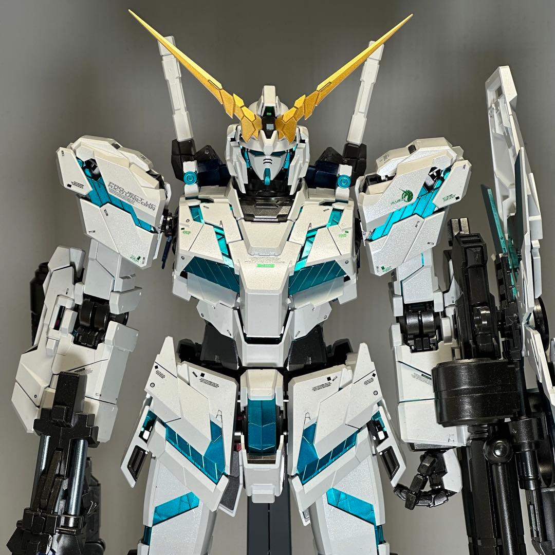 PGユニコーンガンダムメッキ塗装済みキット
