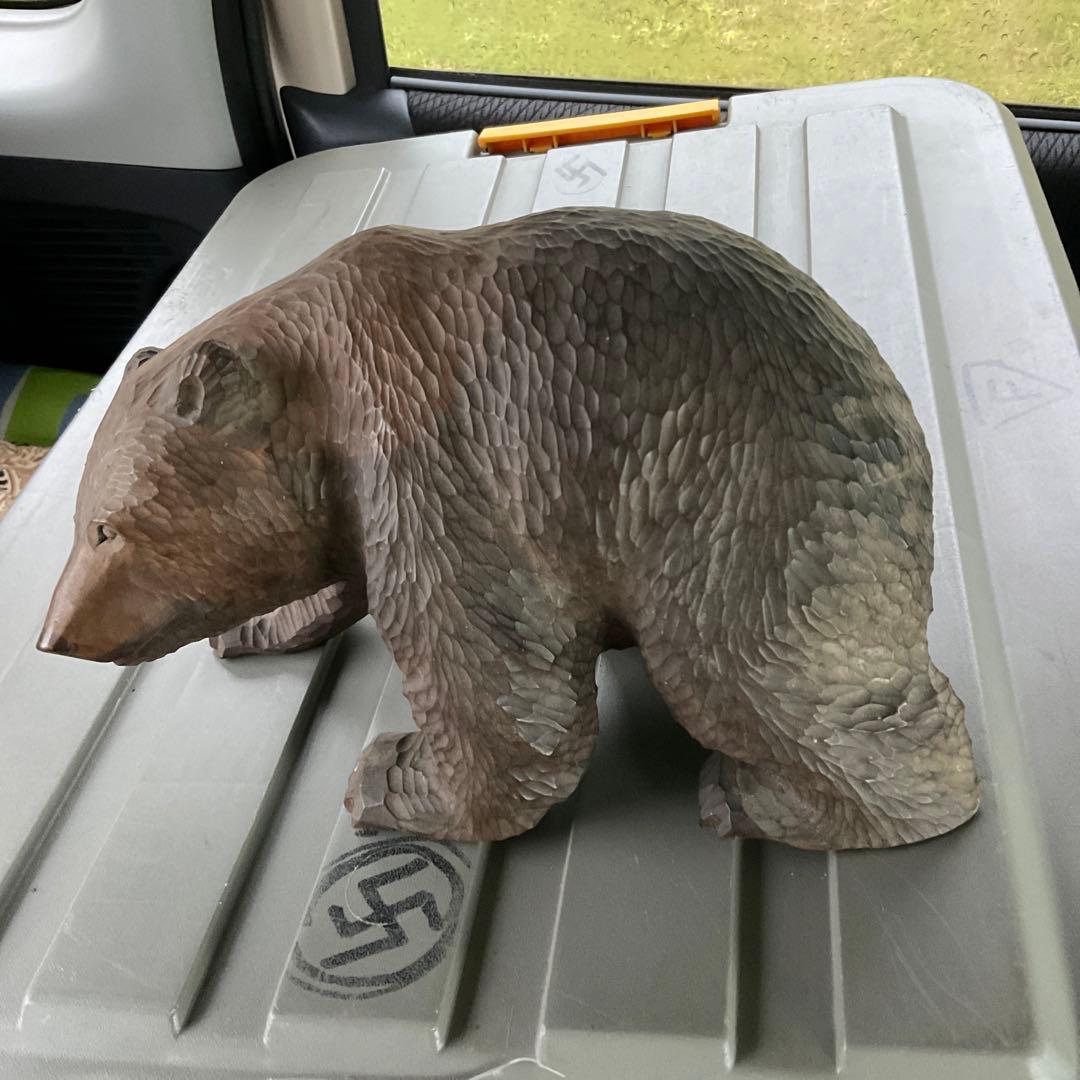 木彫りの熊北海道洞爺湖お土産、八木作。1957年製作。土産物昭和レトロ。