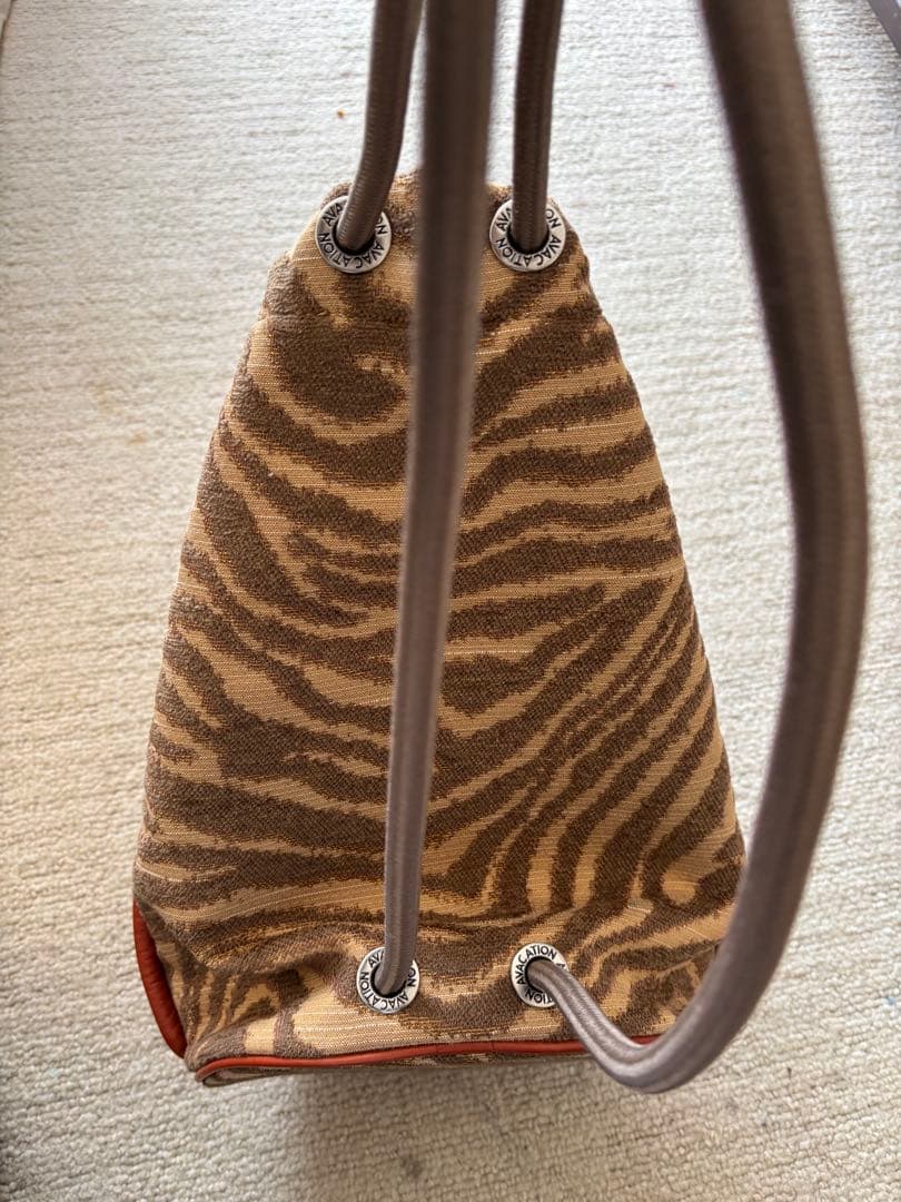 A vacation アヴァケーション リュック