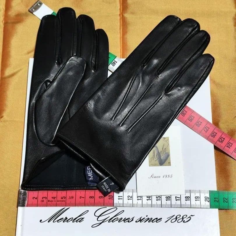 8.0サイズ メローラ ナッパ黒 ライニングなし グローブ 革手袋 MEROLA 今季 メローラ ナッパ黒 ライニングなし グローブ 革手袋 MEROLA