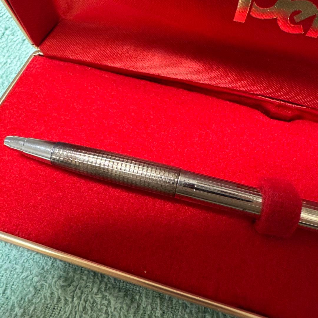 Pentel ペンテル シルバーボールペン 専用ケース付き〈21〉