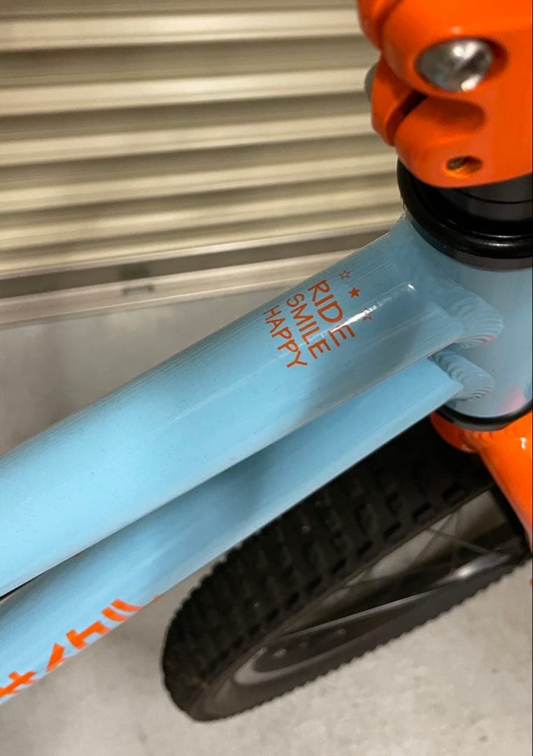 【送料別】ヨツバサイクル22インチ　ラムネブルー