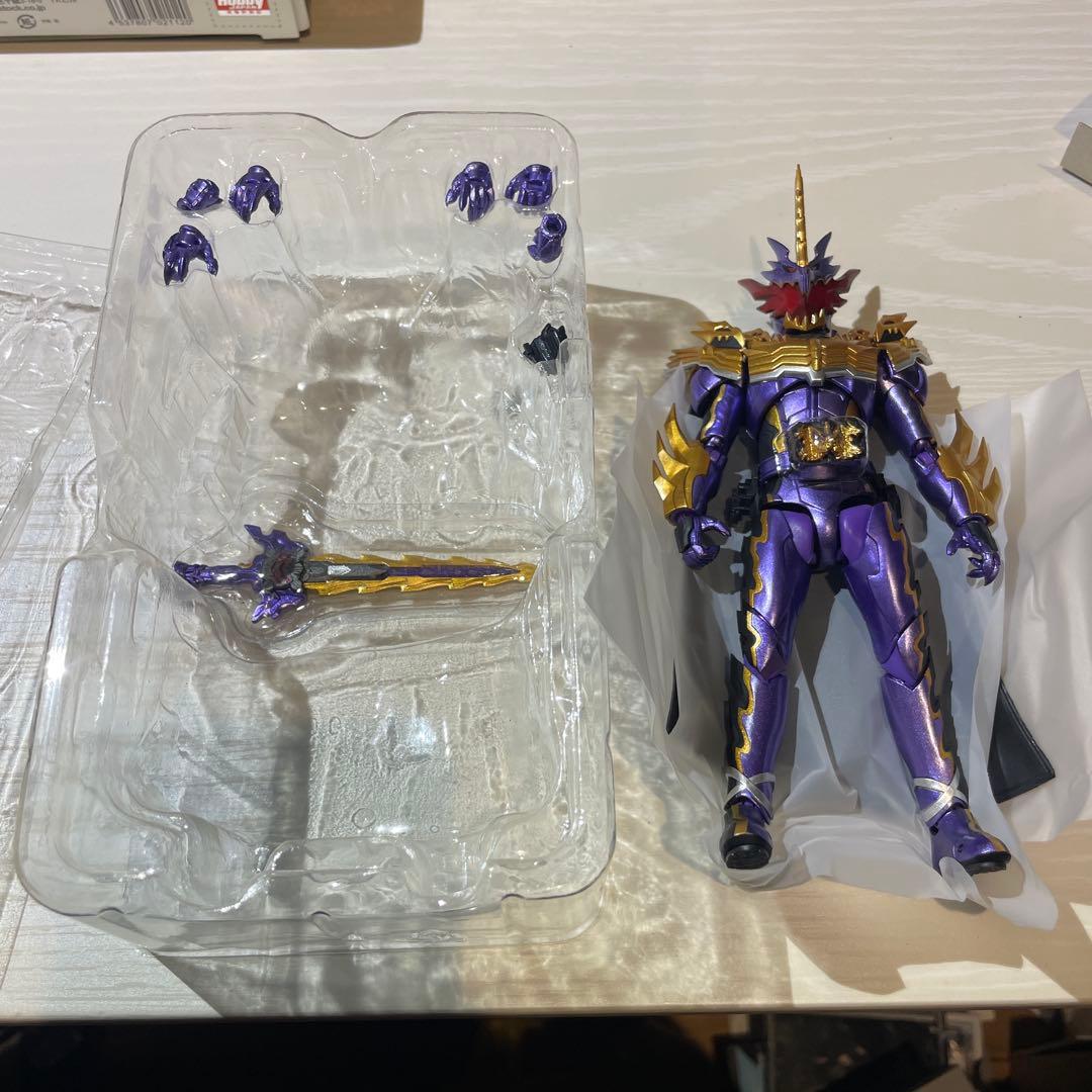 S.Hフィギュアーツ　仮面ライダーカリバー　ジャオウドラゴン