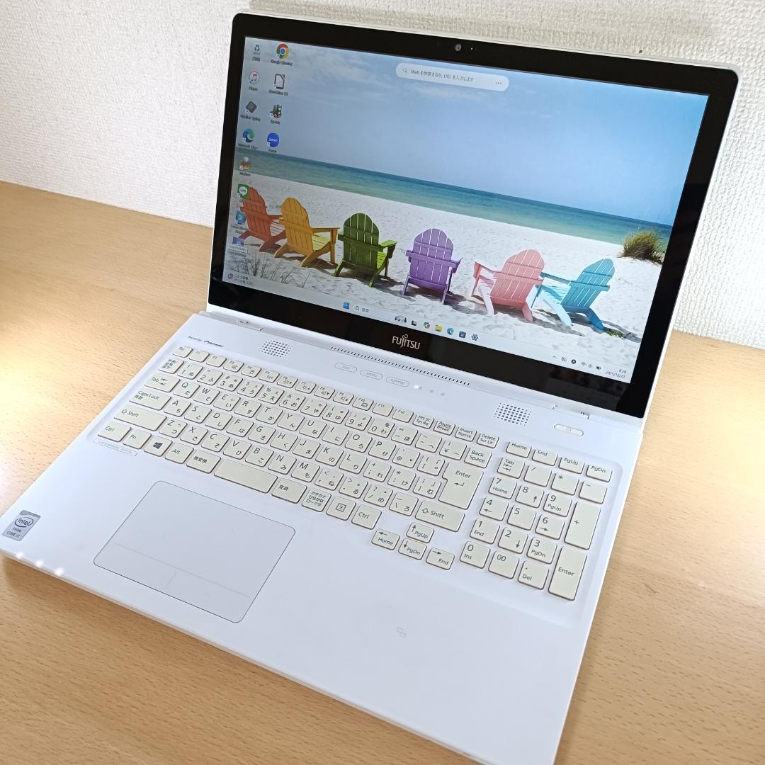 ノートPC Core i7 Windows11 SSD メモリ16GB 富士通 - メルカリ