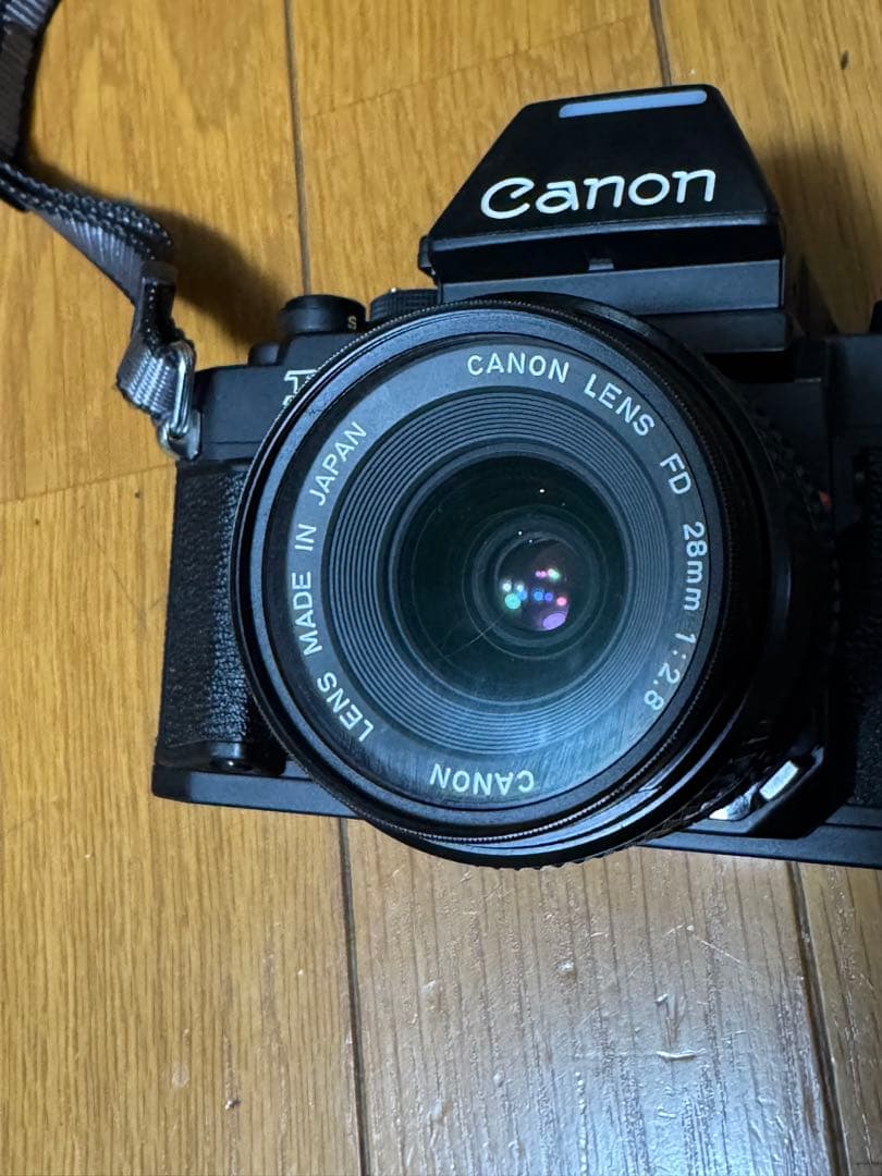Canon F-1 フィルム一眼レフカメラ 28mmレンズ付き - メルカリ
