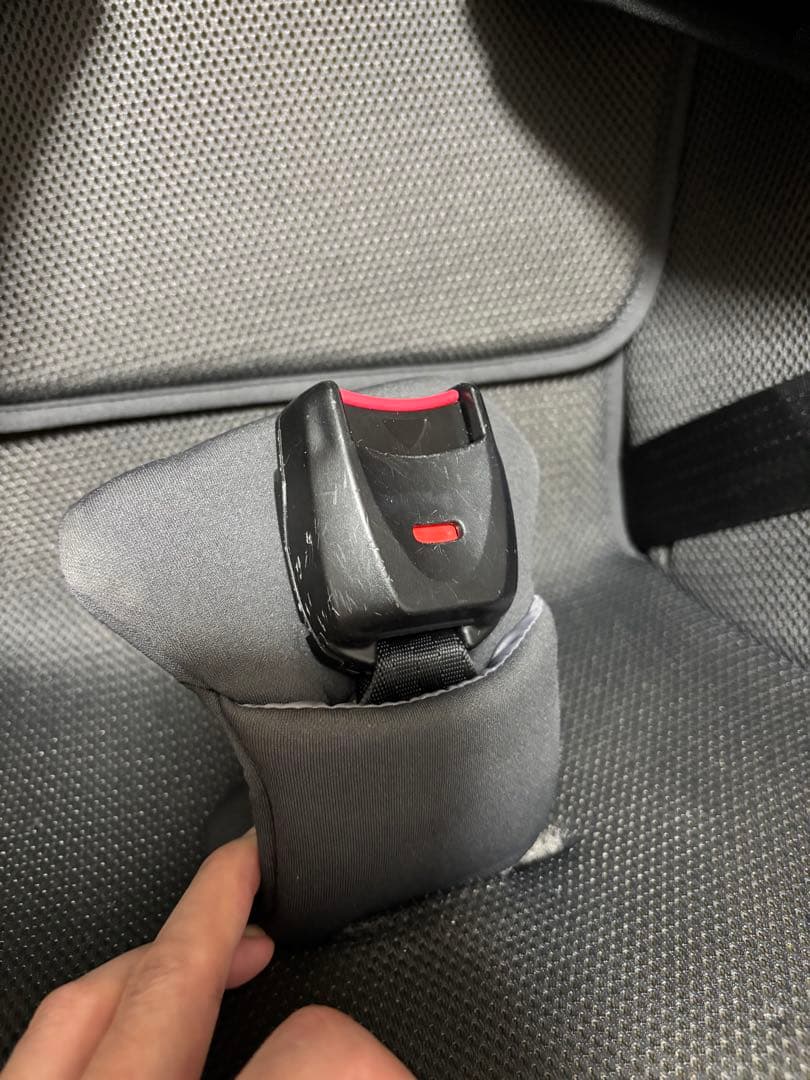 combi the s チャイルドシート ISOFIX