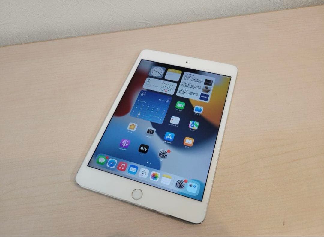 SIMフリー 本体 iPad mini 4 64 GB 140 シルバー