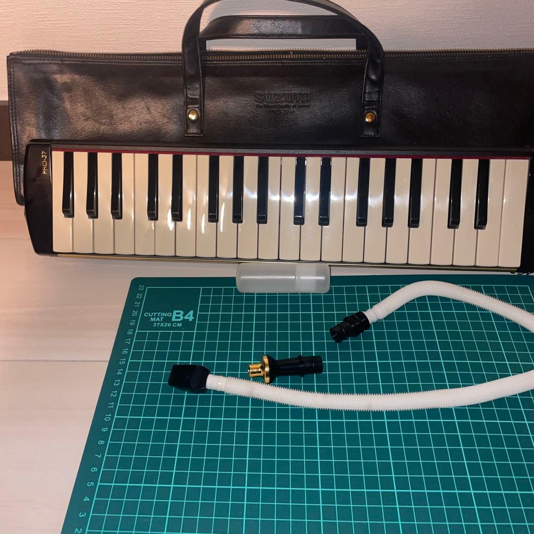 SUZUKI スズキ 鍵盤ハーモニカ メロディオン アルト PRO-37v2