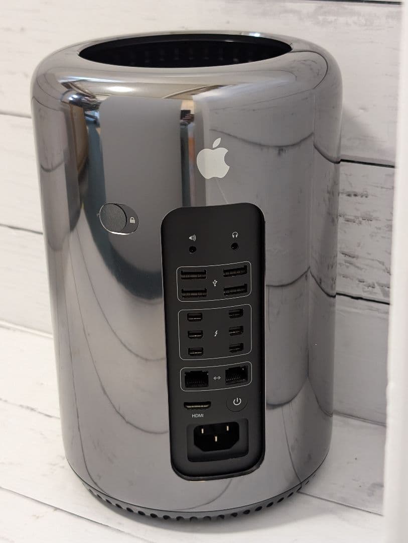 アップルMac Pro Late 2013 メモリ16GB